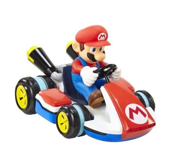 Mario Kart Live: Home Circuit - Luigi Set + Mario Kart 8 Deluxe Game 
